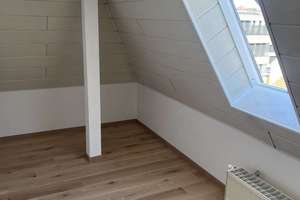 2,5-Zimmer-Dachgeschoss-Wohnung in zentraler Stadtlage in Ulm – Die vollständige Adresse der Immobilie erhältst du vom Anbieter., 89073 Mitte, Ulm – Vorschaubild 7