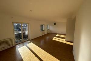 Gepflegte 2-Zimmer Wohnung im 1. OG mit Balkon in Aussichtslage – Markelstraße 17, 70193 Kräherwald, Stuttgart – Vorschaubild 1
