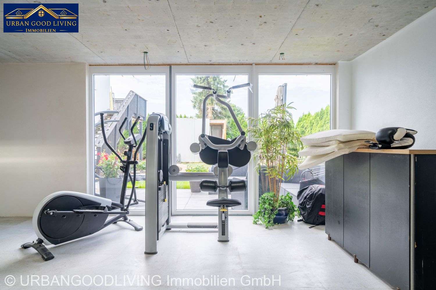 Immobilie in Görisried - ​​​​​​​Zwischen Bergblick und Freiraum dein Zuhause mit eigenem Pool - Bild 13