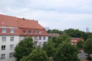 Sanierte Altbauwohnung mit Balkon in Schoppershof – Die vollständige Adresse der Immobilie erhältst du vom Anbieter., 90409 Maxfeld, Nürnberg – Vorschaubild 11