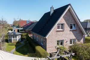 Zeitgemäßes Wohnen in Küstennähe – neuwertiges Haus mit Garten in Dornum – Aurich (Kreis) – Vorschaubild 4