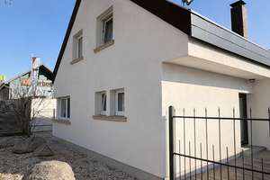 Arbeiten & Wohnen vereint – Halle mit Büro und großzügigem Wohnhaus