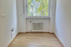 Toprenovierte, großzügig geschnittene, helle 4-Zi.- Whg. mit zwei Balkonen, Provisionsfrei! – Die vollständige Adresse der Immobilie erhältst du vom Anbieter., 80689 St. Ulrich, München – Vorschaubild 5