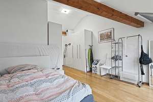 Helle Dachgeschosswohnung mit Balkon in zentraler Lage von HD-Handschuhsheim – Die vollständige Adresse der Immobilie erhältst du vom Anbieter., 69121 Handschuhsheim, Heidelberg – Vorschaubild 8