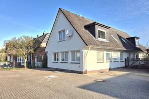Attraktives Wohn- und Geschäftshaus in Trittau – perfekter Mix aus Sichtbarkeit und ruhigem Wohnen – Die vollständige Adresse der Immobilie erhältst du vom Anbieter., 22946 Trittau – Vorschaubild 1