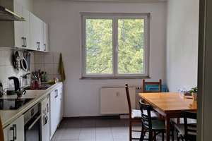 Helle und gemütliche 2-Zimmer-Wohnung mit Balkon in Kalk-Höhenberg – Dinkelsbühler Straße 2, 51103 Höhenberg, Köln – Vorschaubild 2