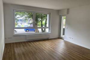 komplett modernisierte 4-Zimmer-Erdgeschoss-Wohnung in energetisch saniertem Mehrfamilienhaus