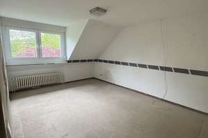 5-Zimmer-Dachgeschosswohnung in Köln-Stammheim – Isidor-Caro-Straße 35, 51061 Stammheim, Köln – Vorschaubild 6