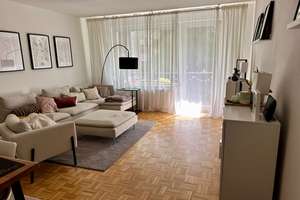 Schöne im Grünen gelegene 2-Zimmerwohnung im Hochparterre