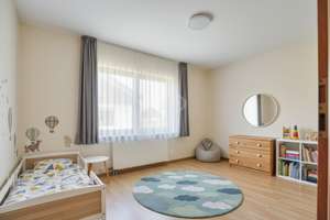 Einfamilienhaus mit Potenzial, großer Garage & großem Garten in Südausrichtung – Die vollständige Adresse der Immobilie erhältst du vom Anbieter., 74193 Schwaigern – Vorschaubild 10