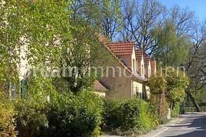 KLEIN FEIN HISTORISCH - denkmalgeschütztes Reihenmittelhaus in Berlin-Siemensstadt – Die vollständige Adresse der Immobilie erhältst du vom Anbieter., 13629 Siemensstadt, Berlin – Vorschaubild 24