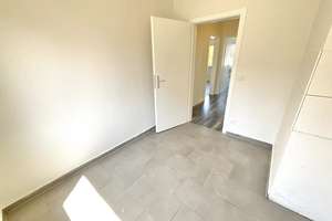 Frisch renovierte 3 Zimmerwohnung – Friedrich-Ebert-Str. 130a, 46236 Stadtmitte, Bottrop – Vorschaubild 10