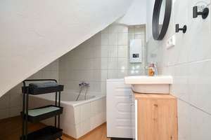 Modern möblierte, renovierte Wohnung mit WLAN in Nürnberg Gostenhof – Die vollständige Adresse der Immobilie erhältst du vom Anbieter., 90429 Gostenhof, Nürnberg – Vorschaubild 19