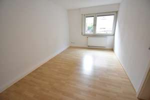 Stuttgart-Cannstatt-SOFORT FREI: Attraktive 3-Zimmer-Wohnung in ruhiger Lage – Die vollständige Adresse der Immobilie erhältst du vom Anbieter., 70372 Seelberg, Stuttgart – Vorschaubild 10