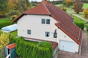 Natur, Spiel & Spaß: Gepflegtes Haus mit Pool – Die vollständige Adresse der Immobilie erhältst du vom Anbieter., 35756 Mittenaar – Vorschaubild 6