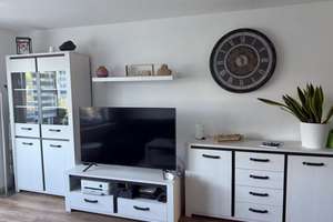 Zuhause mit Balkon und zwei Zimmern in Oberhausen – Die vollständige Adresse der Immobilie erhältst du vom Anbieter., 46049 Lirich-Nord, Oberhausen – Vorschaubild 2