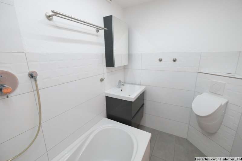 Immobilie in Remseck am Neckar - Aufwändig modernisiert, große Räume, viele Optionen - Bild 7