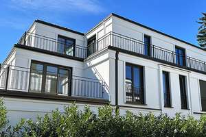 Sonniges Penthouse in repräsentativem Anwesen – Die vollständige Adresse der Immobilie erhältst du vom Anbieter., 81927 Englschalking, München – Vorschaubild 1