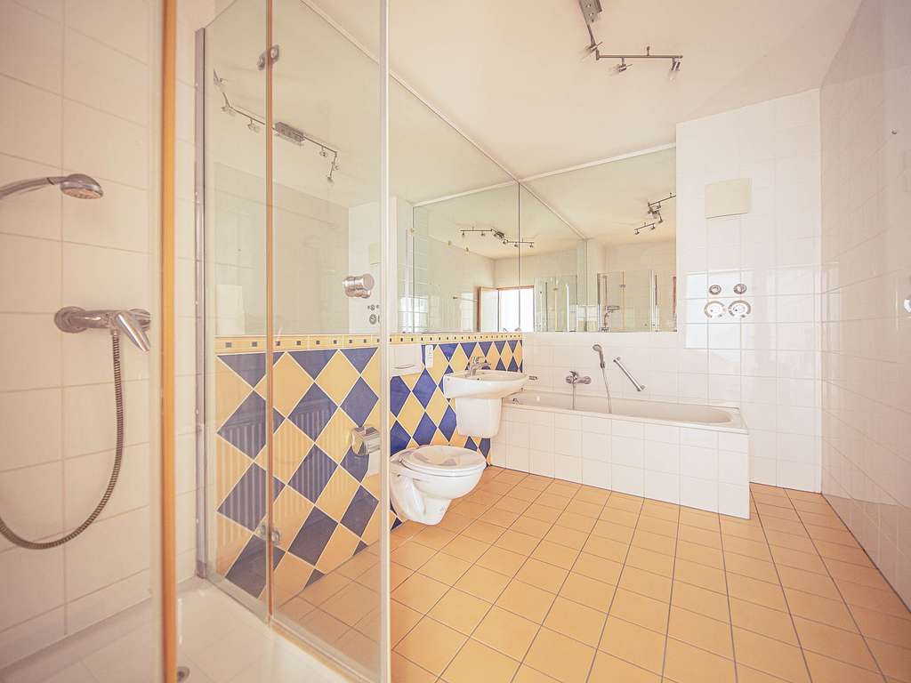 Immobilie in Windach - BARRIEREFREIE 3-ZIMMER-GARTENWOHNUNG IN WINDACH - Bild 2