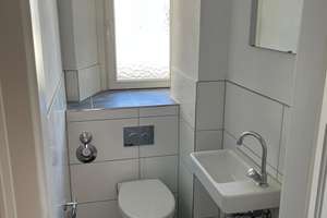 ** Wohnen in Karlsruhe - Sanierte Altbauwohnung mit Balkon in Karlsruhe Beiertheim! – Hohenzollernstr. 10, 76135 Beiertheim-Bulach, Karlsruhe – Vorschaubild 9