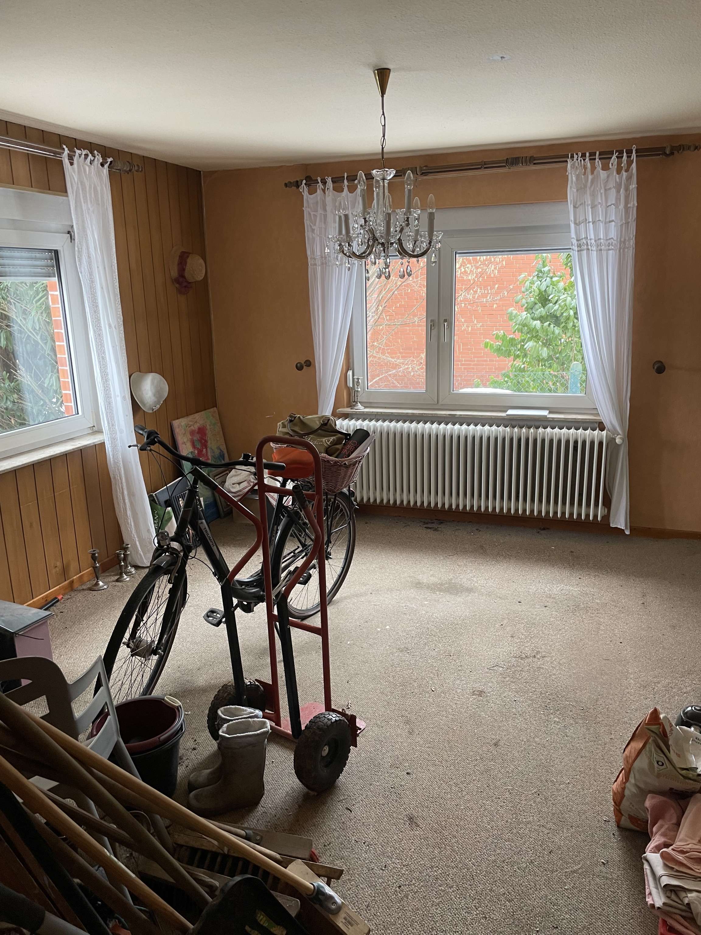 Immobilie in Bücken - Kleines Bauernhaus mit Scheune, Garagenanbau und großer Weide Zwecks Tierhalrung/Pferdehaltung - Bild 5