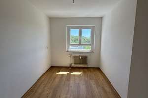 Schöne 4-Zimmer-Wohnung in Darmstadt-Eberstadt - jetzt frei! – Weidigweg 16, 64297 Eberstadt, Darmstadt – Vorschaubild 6