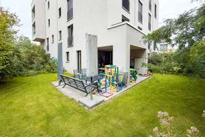 TOWNHOUSE MIT GARTEN: Exklusive Maisonettewohnung am Henninger Turm in Frankfurt – 60599 Sachsenhausen-Süd, Frankfurt am Main – Vorschaubild 7