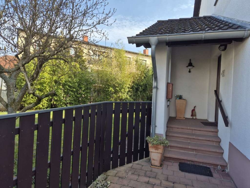 Immobilie in Waldmohr - Ihr neues Zuhause: Gepflegtes, barrierefrei zugängliches EFH mit Garten – ideal für Familien - Bild 3