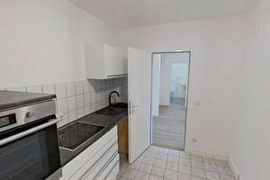 Große 2-Zimmer-Wohnung mit BALKON, EBK und BADEWANNE – Auenhauser Weg 3, 33100 Kernstadt, Paderborn – Vorschaubild 7