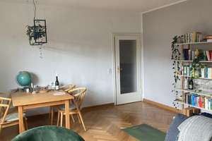 Großzügige 3-Zi-Whg mit 2 Balkonen in Bestlage Köln-Lindenthal – Die vollständige Adresse der Immobilie erhältst du vom Anbieter., 50931 Lindenthal (Ortsteil), Köln – Vorschaubild 2