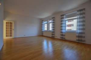 KUNZE: Provisionsfrei: bezugsfreier Altbautraum in ausgezeichneter Südstadt-Lage – Die vollständige Adresse der Immobilie erhältst du vom Anbieter., 30173 Südstadt, Hannover – Vorschaubild 1