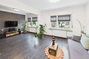 Großzügiges Stadthaus für Mehrgenerationenwohnen in Köln-Longerich – 50739 Longerich, Köln – Vorschaubild 8