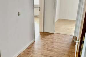 Licht. Luft. Lebensqualität – 3-Zimmer-Wohntraum mit tollem Blick ins Grüne – Die vollständige Adresse der Immobilie erhältst du vom Anbieter., 76135 Weststadt, Karlsruhe – Vorschaubild 3