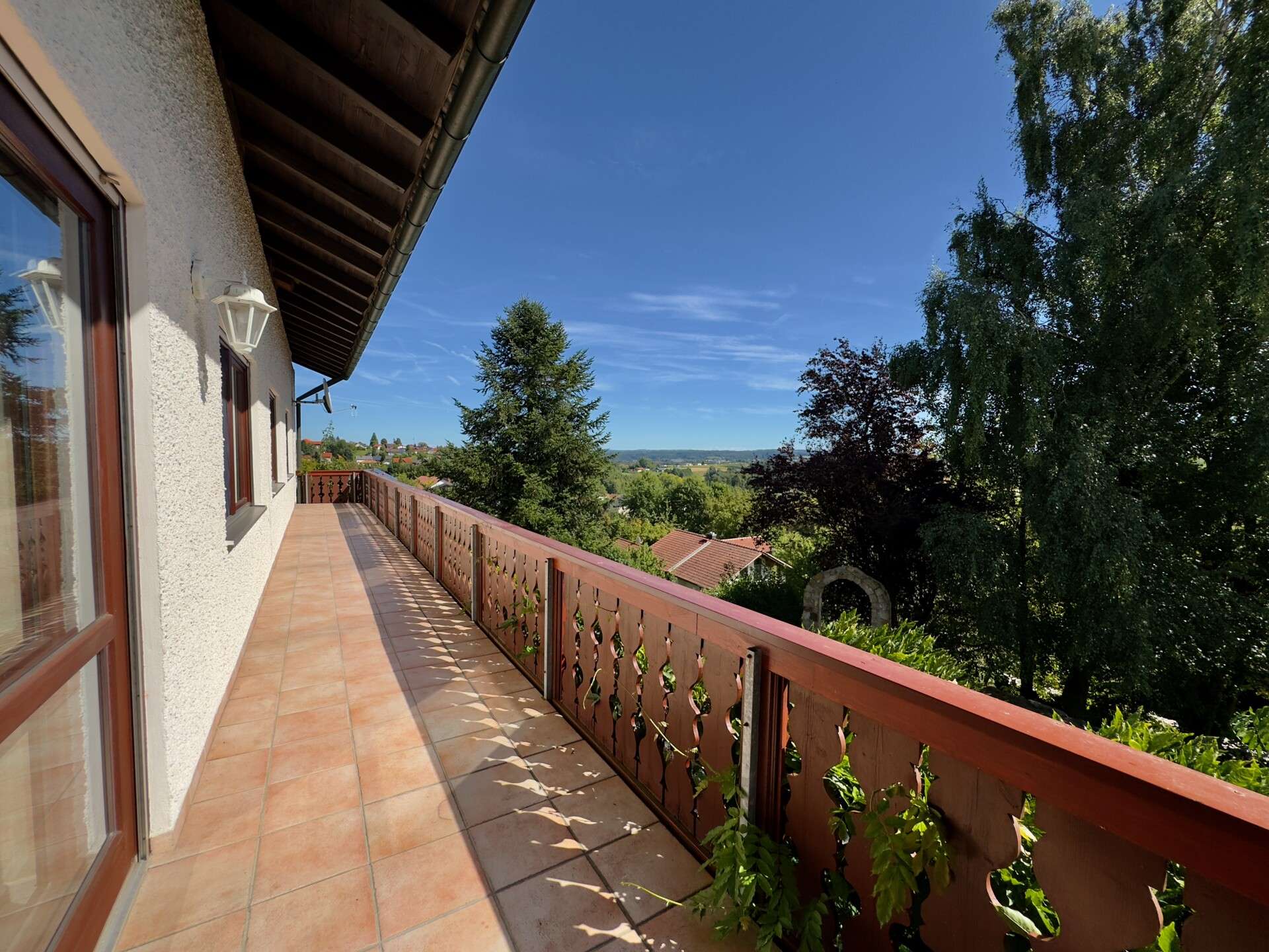 Immobilie in Vilshofen an der Donau - Ein Traum für die ganze Familie - 
Großes Miteinander, oder eine eigene Etage für jede Generation! - Bild 8