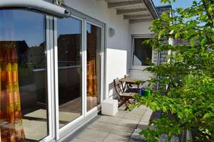 RESERVIERT: Sonnenverwöhnte 3 Zimmer Dachterrassenwohnung in Opladen mit Tiefgaragenstellplatz – Die vollständige Adresse der Immobilie erhältst du vom Anbieter., 51379 Opladen, Leverkusen – Vorschaubild 3