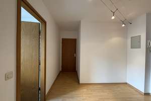 2 Zimmer Gartenwohnung mit Küche – Schmalkaldener Straße 14, 80807 Milbertshofen, München – Vorschaubild 11