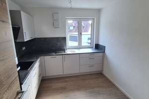 Helle 2 Zi. EG-Whg. mit Einbauküche und Balkon in Reichertshausen – Am Ilmgrund 17, 85293 Ilmmünster – Vorschaubild 2