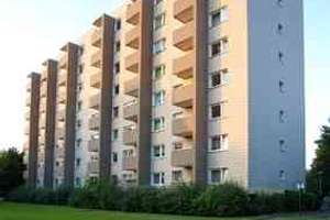 ***Renovierte und bezugsfertige 2-Zimmerwohnung im 5. OG mit Balkon im Herzen von Krefeld***