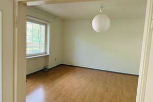 Charmante Eigentumswohnung mit Balkon in gefragter Lage von Kassel-West – Westendstraße 16, 34117 Mitte, Kassel – Vorschaubild 2