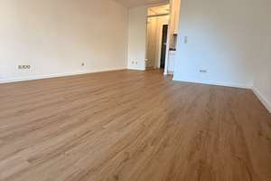Renovierte Erdgeschosswohnung in Köln-Ehrenfeld – 12 m² Terrasse, Grünanteil & Tiefgaragenstellplatz – 50823 Ehrenfeld (Ortsteil), Köln – Vorschaubild 5