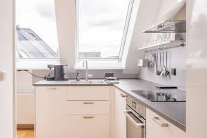 Helle und großzügige Dachgeschosswohnung mit Dachterrasse und freiem Blick nach Westen – Die vollständige Adresse der Immobilie erhältst du vom Anbieter., 10555 Moabit, Berlin – Vorschaubild 7