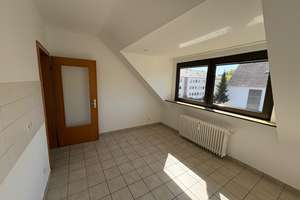 Helle 1-Zimmer-Wohnung in zentraler Lage von Köln Holweide – Wallensteinstraße 4, 51067 Holweide, Köln – Vorschaubild 2