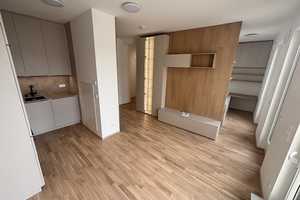 Moderne 2-Zimmer-Wohnung mit Einbauküche – Ihr neues Zuhause wartet! – Siebmacherstraße 31, 90489 Nürnberg – Vorschaubild 1