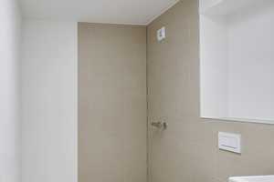Stilvolle 2-Zimmer-Wohnung mit großer Dachterrasse! – Weißenburgstraße 58, 53175 Bonn – Vorschaubild 8