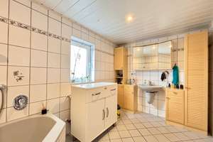 Einfamilienhaus unfamgreich modernisiert in Klein-Welzheim – Die vollständige Adresse der Immobilie erhältst du vom Anbieter., 63500 Seligenstadt – Vorschaubild 7