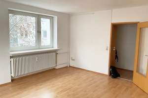 Ideal für Wohngemeinschaft: 2 große Zimmer, separate Küche + Einbauküche, Tageslichtbad – Schild 3, 38100 Innenstadt, Braunschweig – Vorschaubild 2