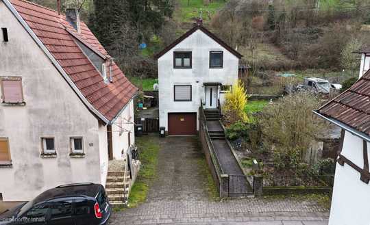 Einfamilienhaus mit Garage in Ramberg