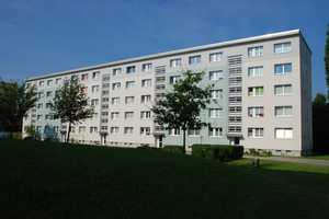 Lästiges Tasche schleppen  adé - 2-Raum-Erdgeschosswohnung – Ernst-Enge-Str. 92, 9127 Chemnitz – Vorschaubild 4