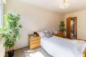 Charmanter Bungalow mit Sanierungsbedarf in begehrter Lage von Quadrath-Ichendorf – Die vollständige Adresse der Immobilie erhältst du vom Anbieter., 50127 Bergheim – Vorschaubild 20