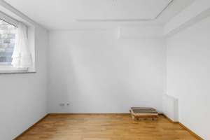 Modernes wohnen mit Garten: 4 Zimmer EG Wohnung inkl. Wallbox & Wärmepumpe – Die vollständige Adresse der Immobilie erhältst du vom Anbieter., 85053 Südost, Ingolstadt – Vorschaubild 24